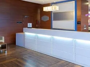 格丹斯克机场希尔顿集团汉普顿酒店 酒店 3*